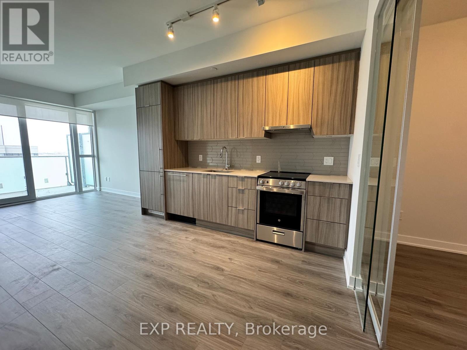 Apartment at 1909 - 430 SQUARE ONE DRIVE, Mississauga (City Centre)