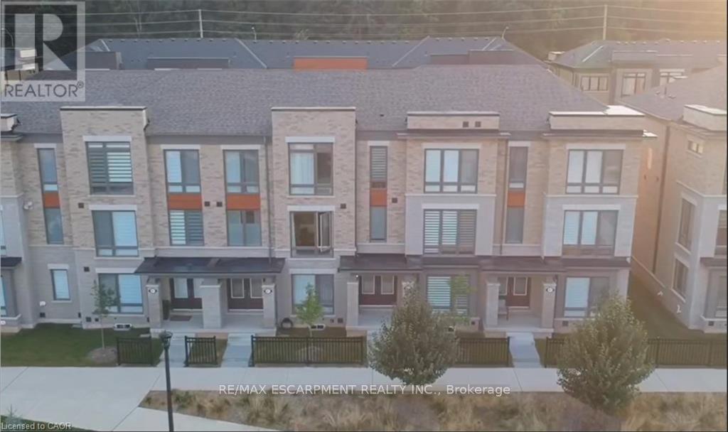 Townhouse at 4 - 2481 BADGER CRESCENT, Oakville (GA Glen Abbey)