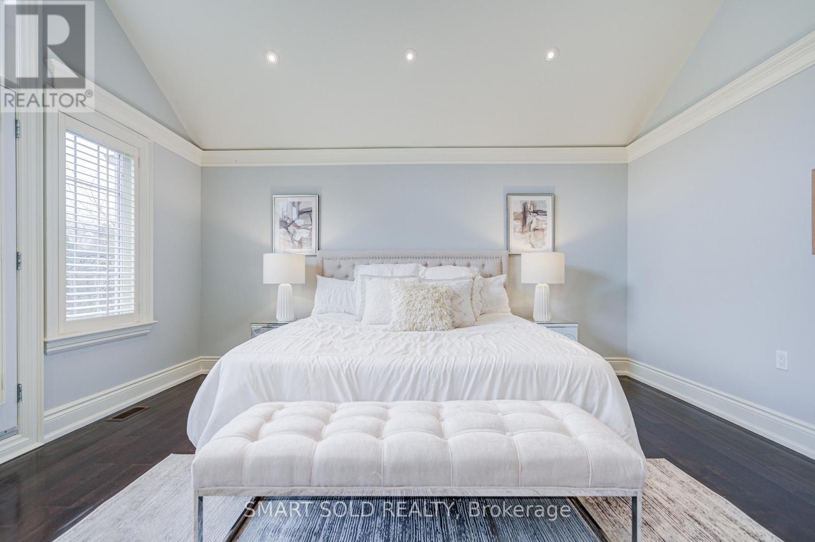 Detached at 70 HARTFIELD ROAD, Toronto