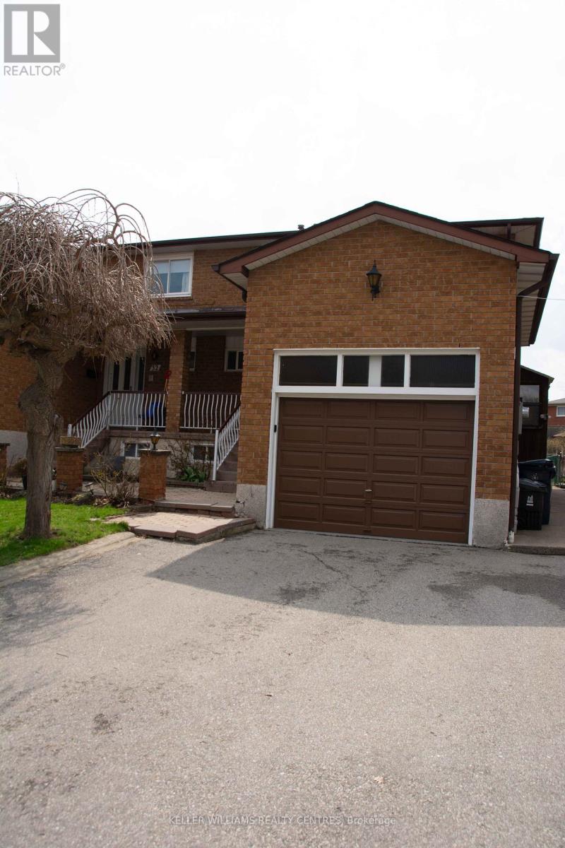 Semi-Detached/Link at 30 CLUBHOUSE COURT, Toronto (Glenfield-Jane Heights)