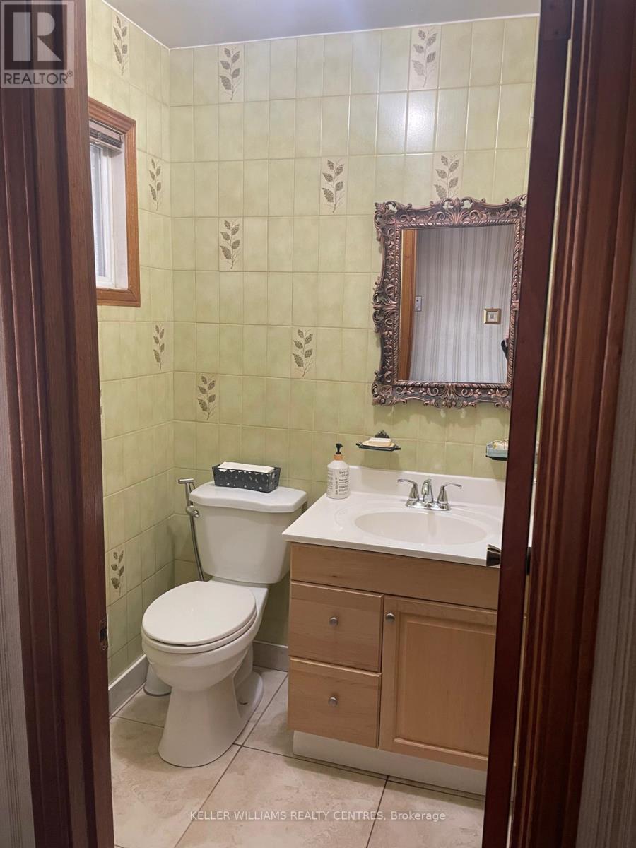 Semi-Detached/Link at 30 CLUBHOUSE COURT, Toronto