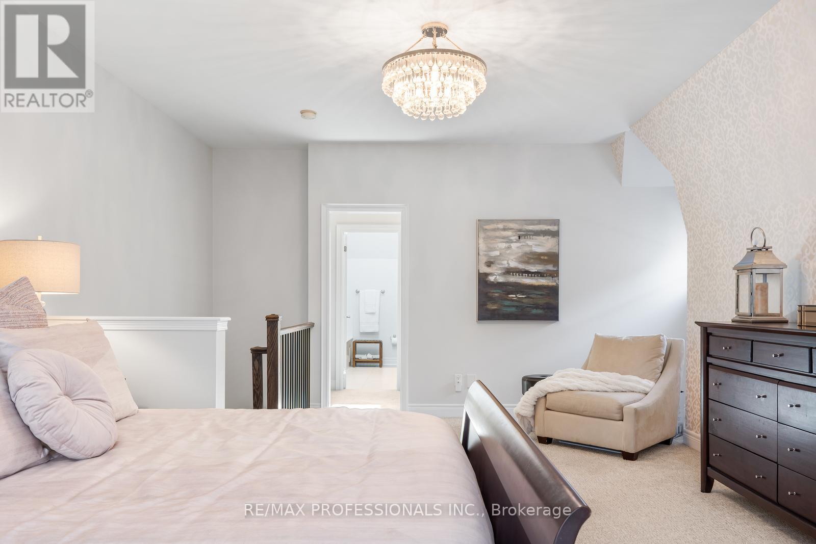 Semi-Detached/Link at 1807 PAGEHURST AVENUE, Mississauga