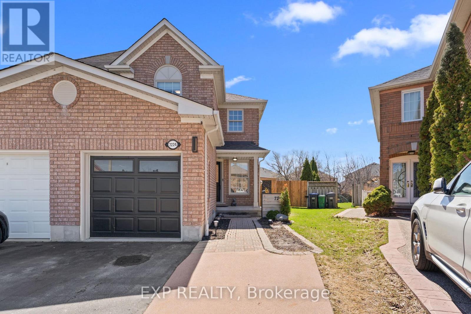 Semi-Detached/Link at 7224 VISOR GATE, Mississauga (Meadowvale Village)