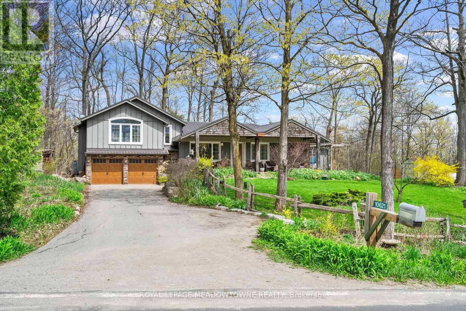 Detached at 10621 THIRD LINE, Halton Hills (ES Rural Esquesing)