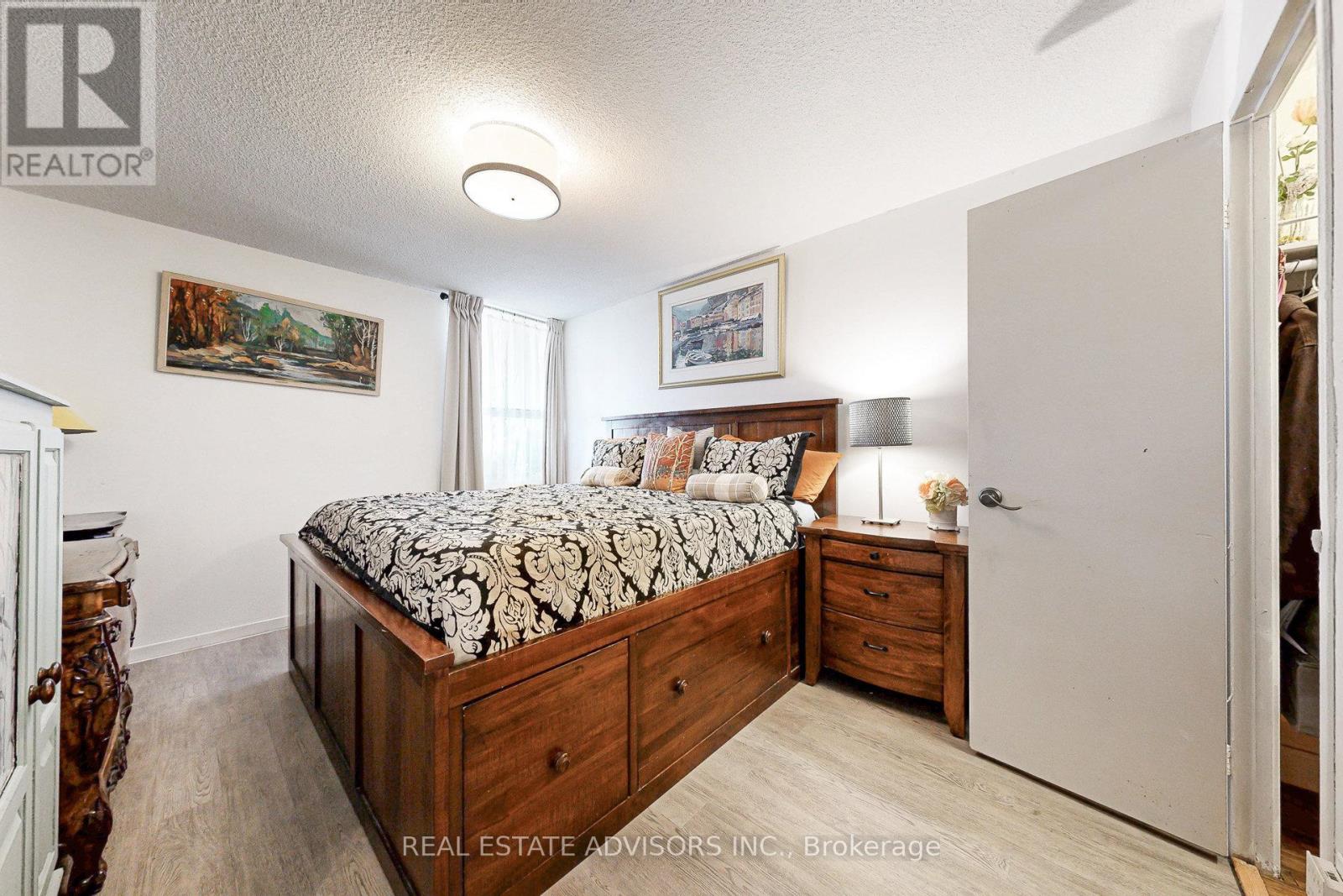 Apartment at 705 - 10 TOBERMORY DRIVE, Toronto