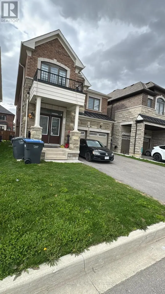 Detached at 40 EBERLY WOODS DRIVE, Caledon