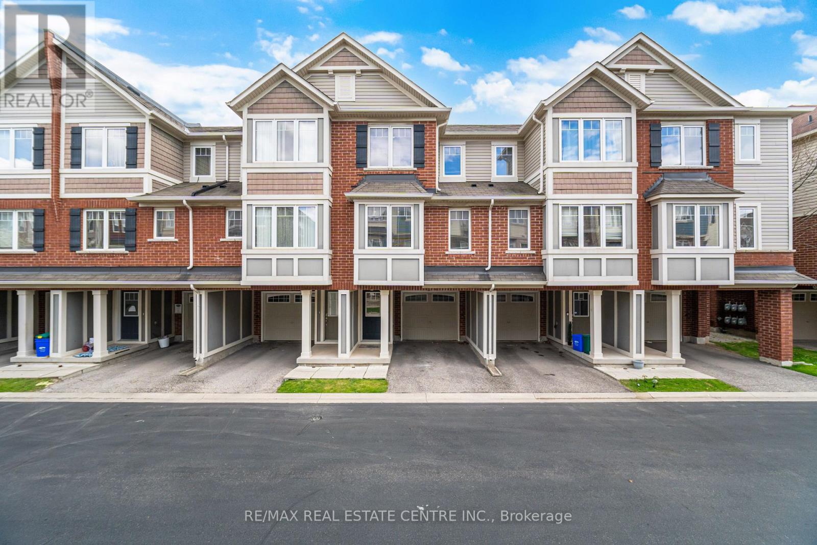 Townhouse at 64 - 6020 DERRY ROAD W, Milton (HA Harrison)