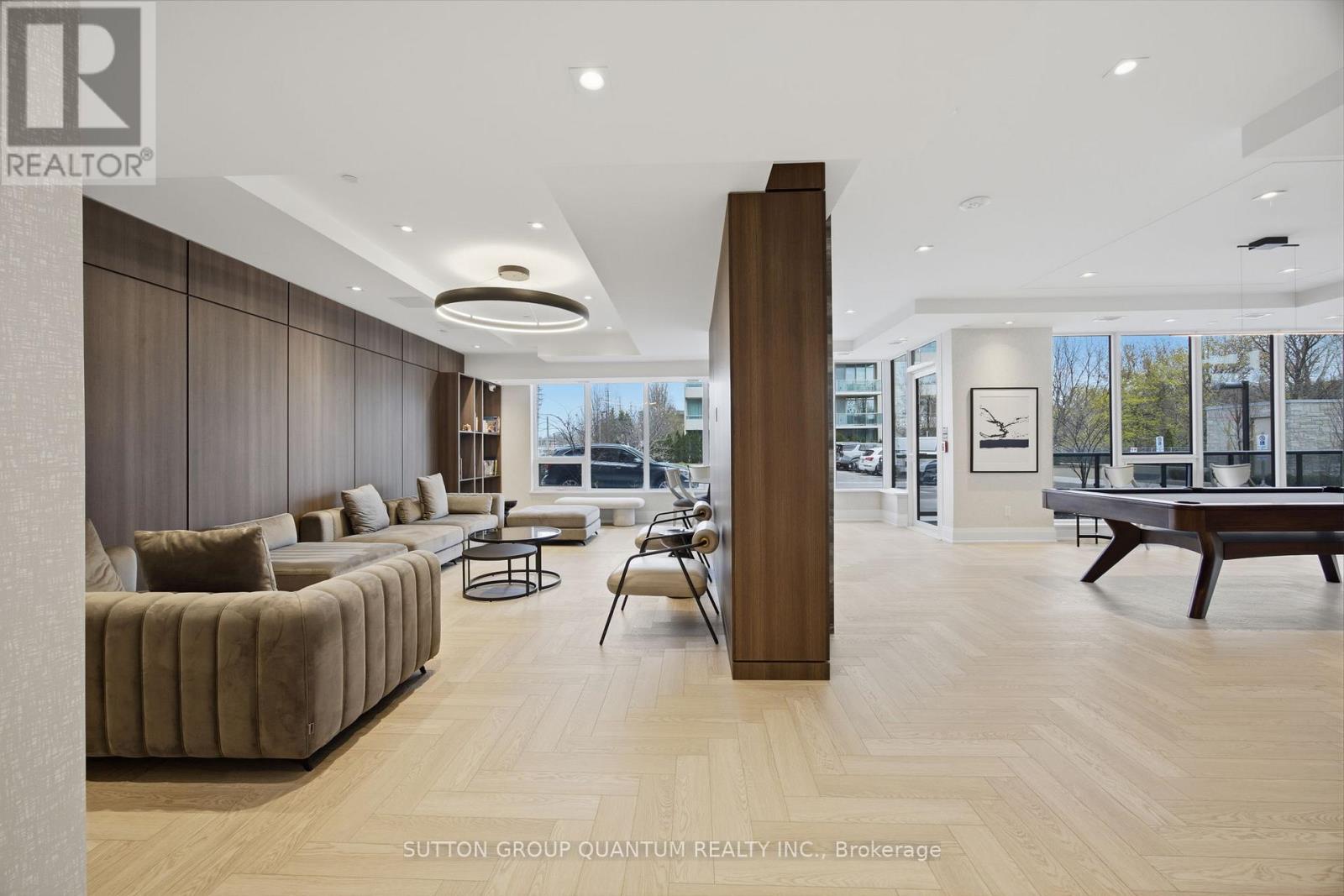 Apartment at 1903 - 1035 SOUTHDOWN ROAD, Mississauga