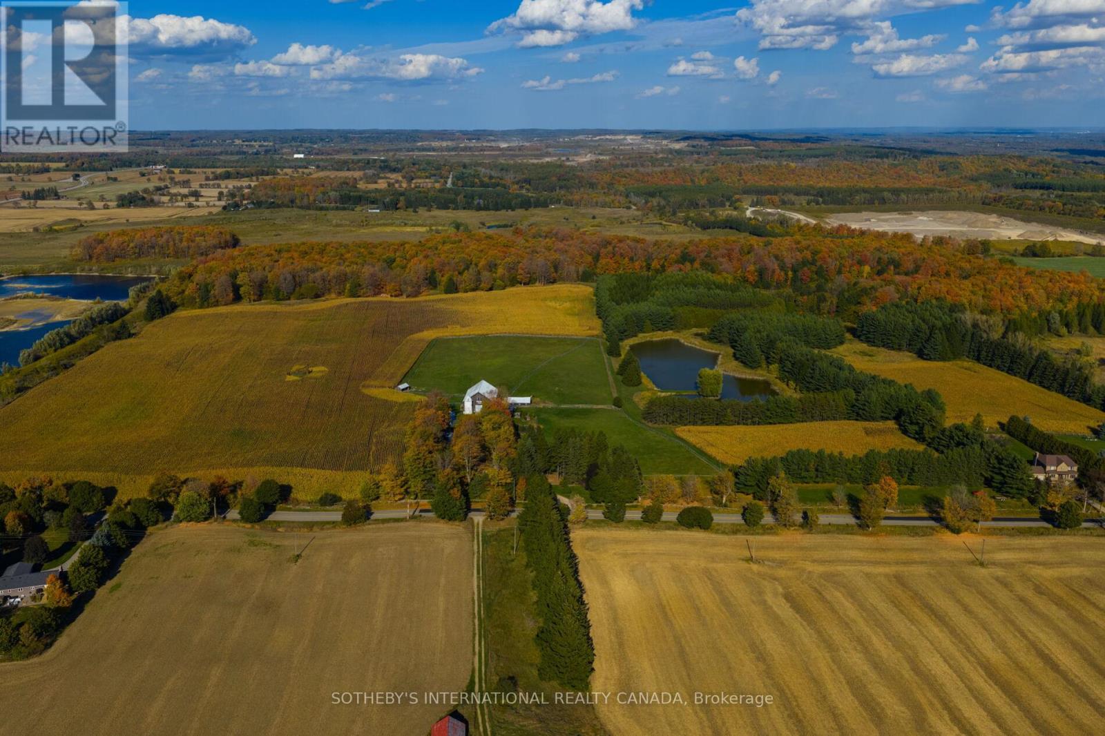 Detached at 18101 SHAWS CREEK ROAD, Caledon