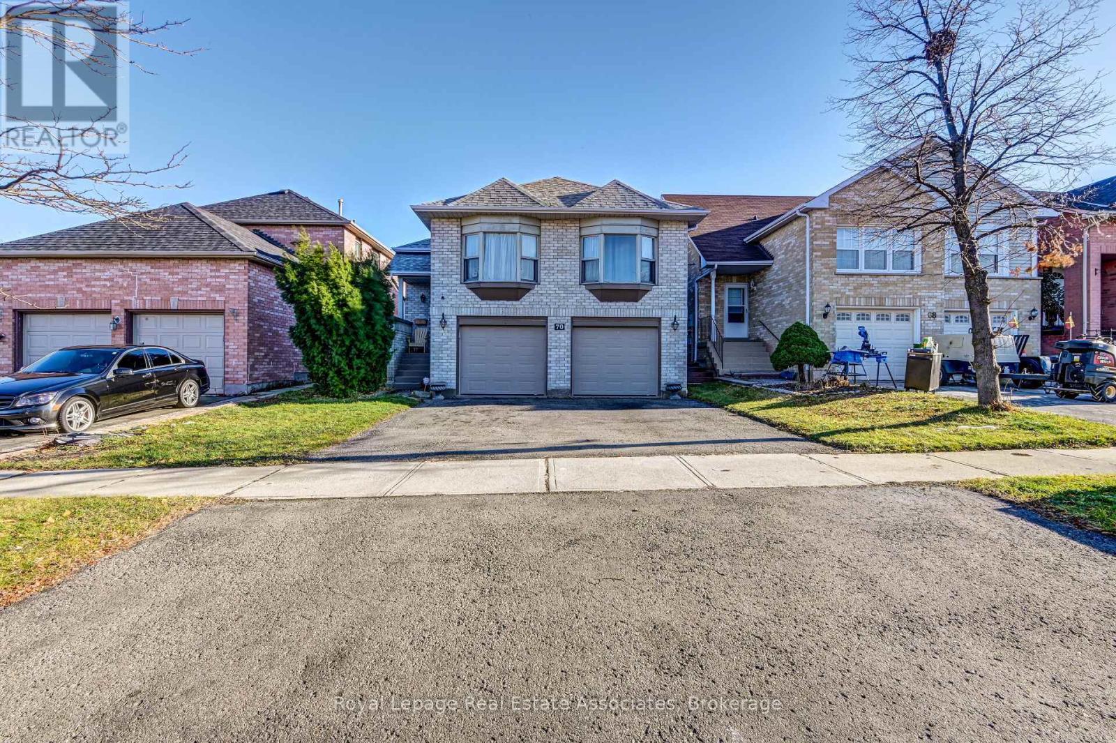 Detached at 70 NECTARINE CRESCENT, Brampton (Westgate)