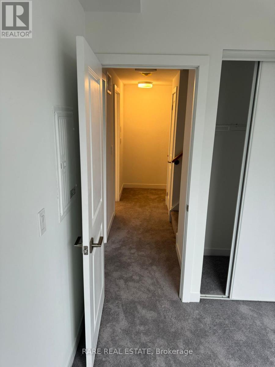 Townhouse at 15 - 4045 HICKORY DRIVE, Mississauga