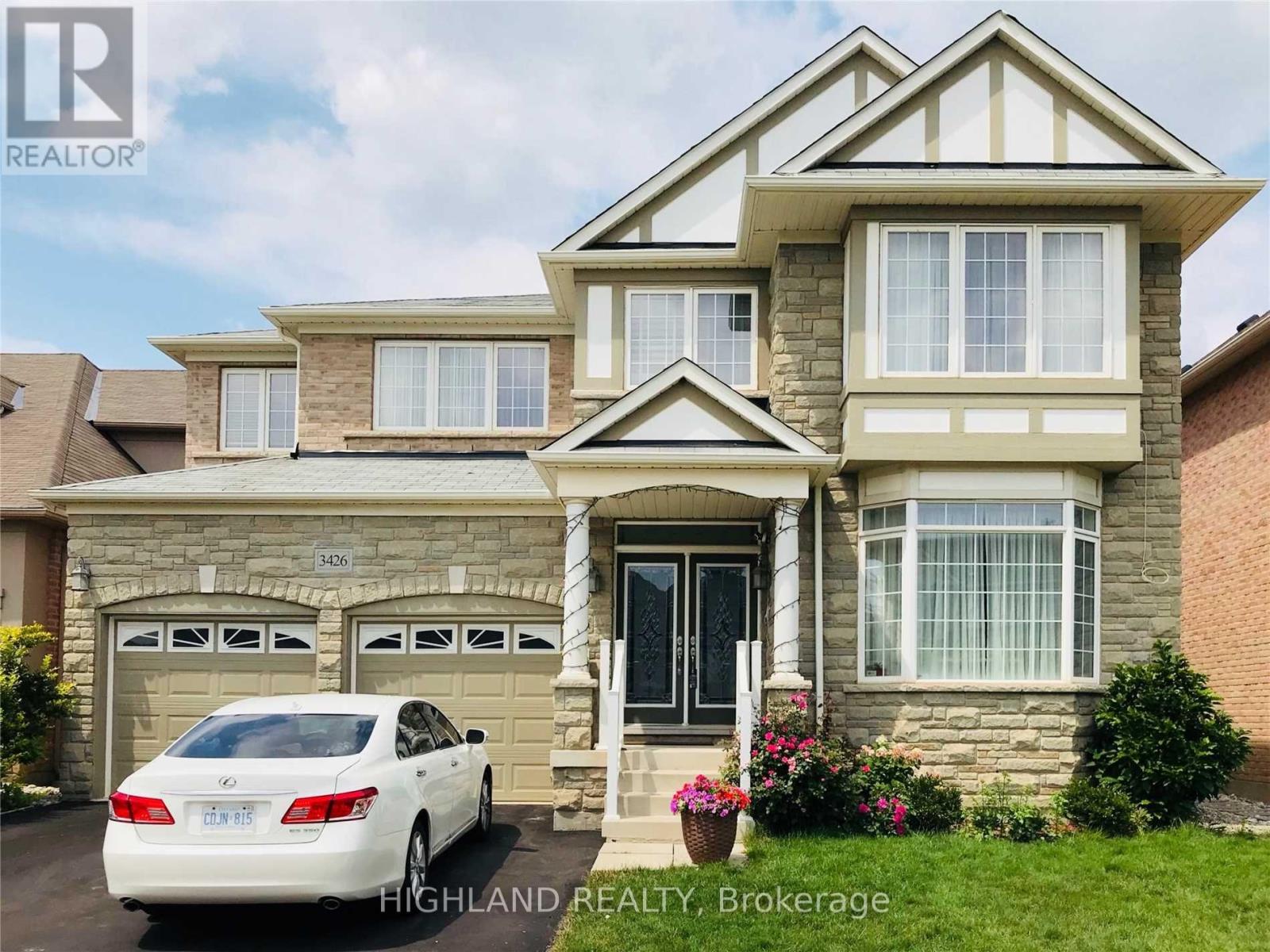 Detached at 3426 LIPTAY AVENUE, Oakville (BC Bronte Creek)