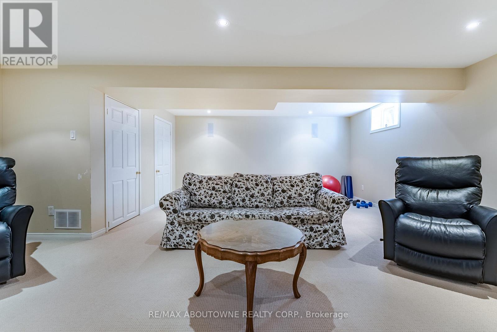 Detached at 1284 CLEAVER DRIVE, Oakville