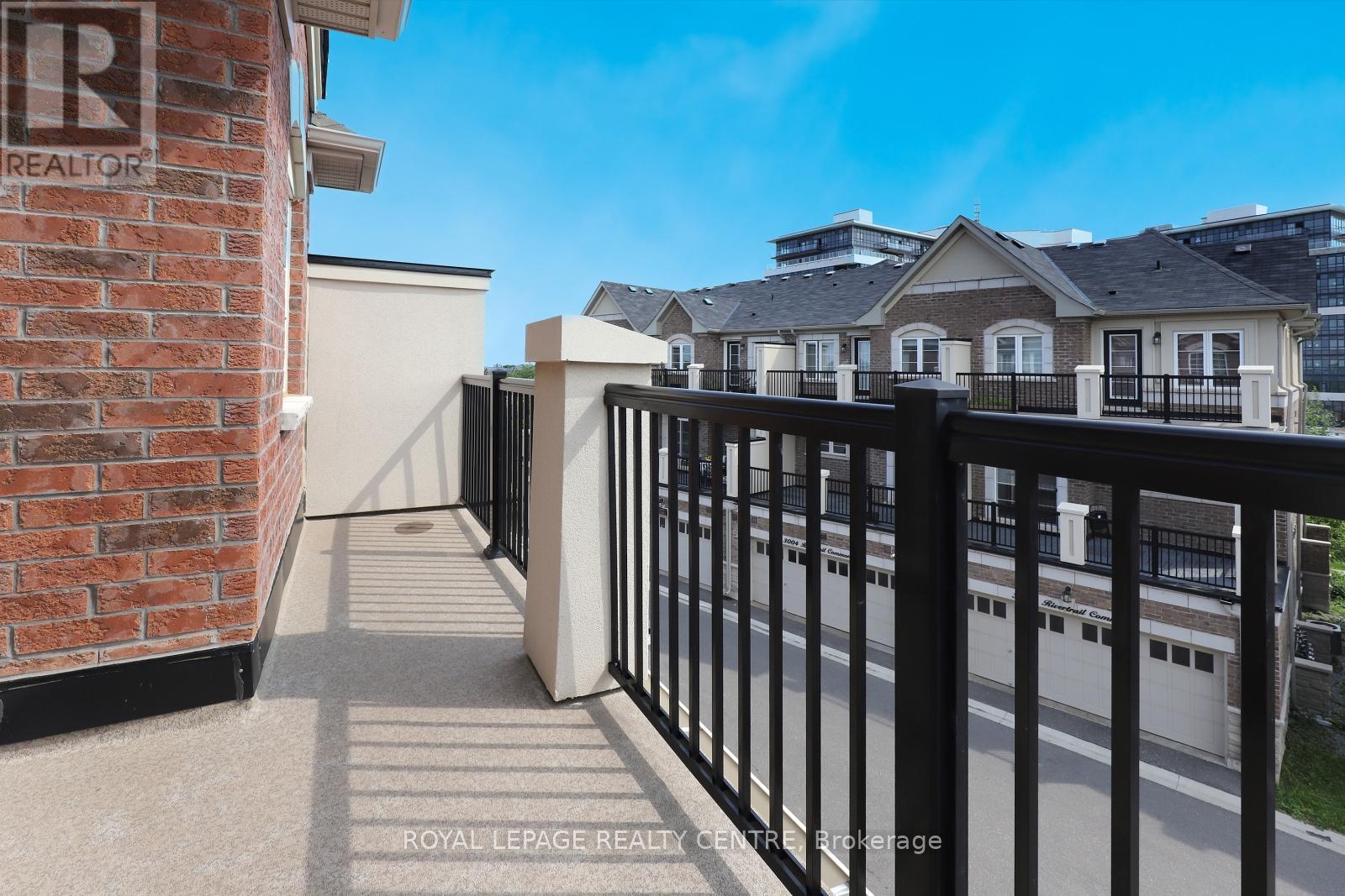 Townhouse at 3020 GEORGE SAVAGE AVENUE, Oakville