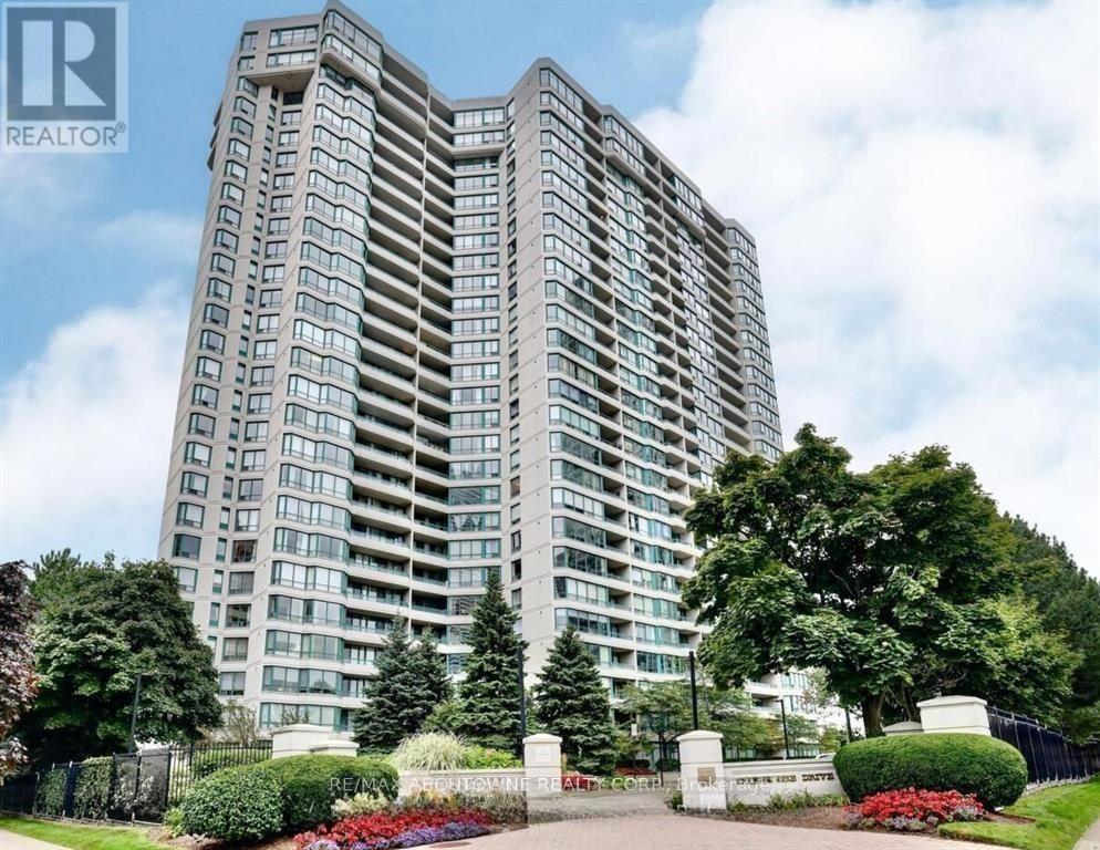 Apartment at 2603 - 550 WEBB DRIVE, Mississauga (City Centre)