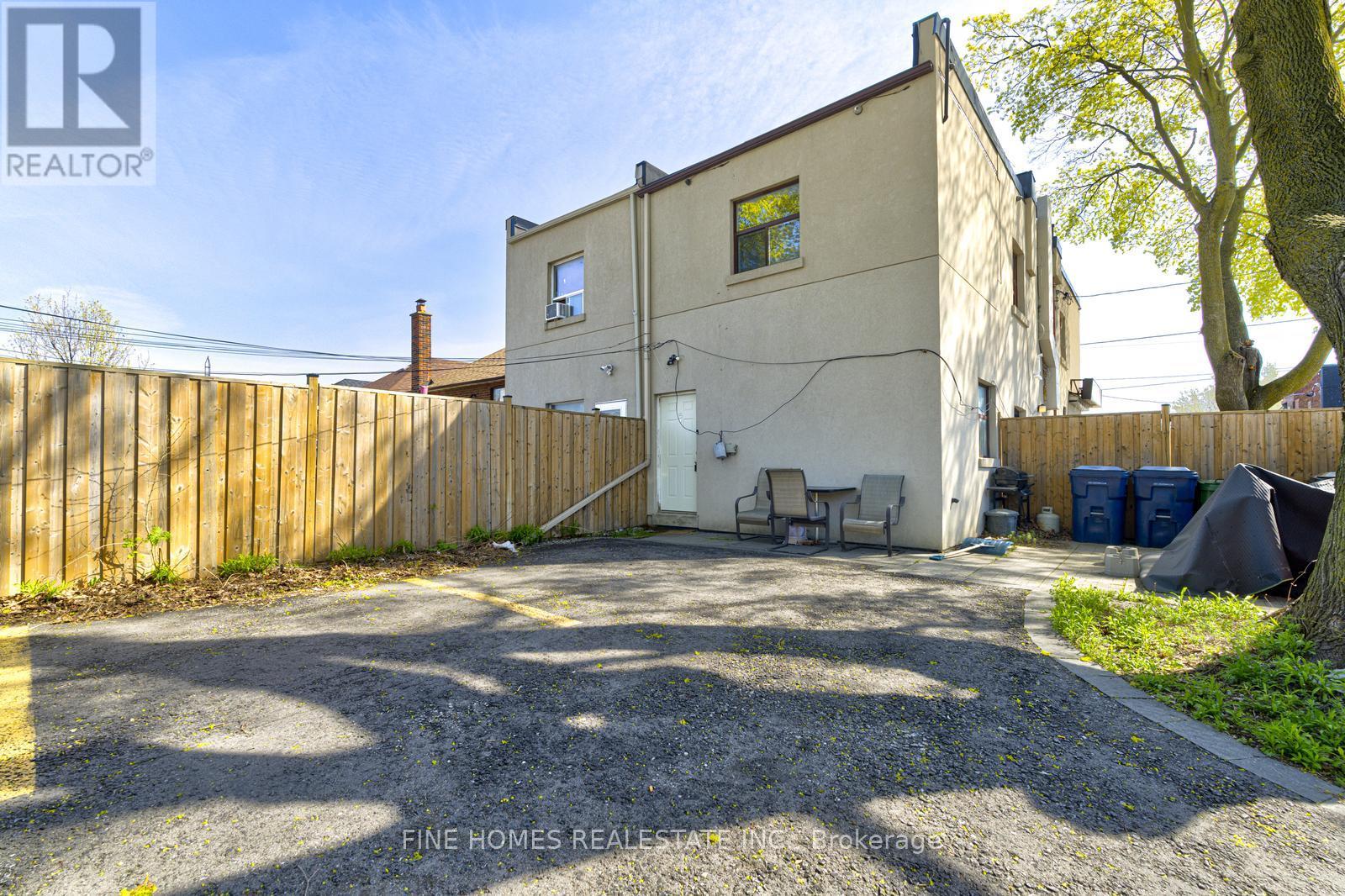 Multiplex at 5 - 1762 KEELE STREET, Toronto (Keelesdale-Eglinton West)