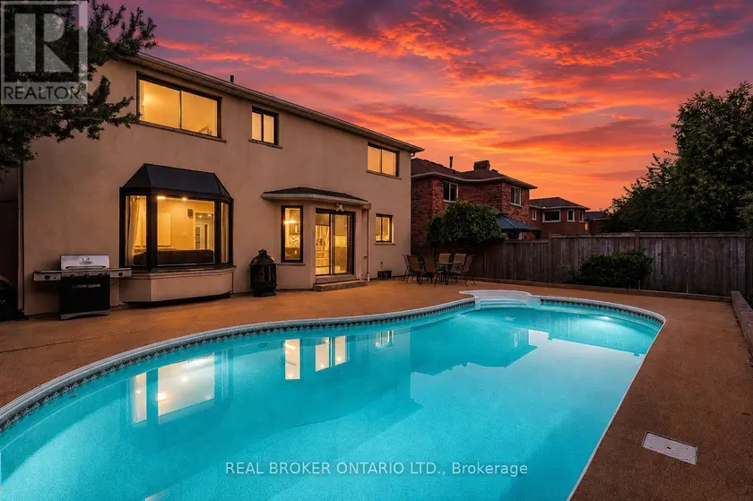 Detached at 1221 CREEKSIDE DRIVE, Oakville (WC Wedgewood Creek)