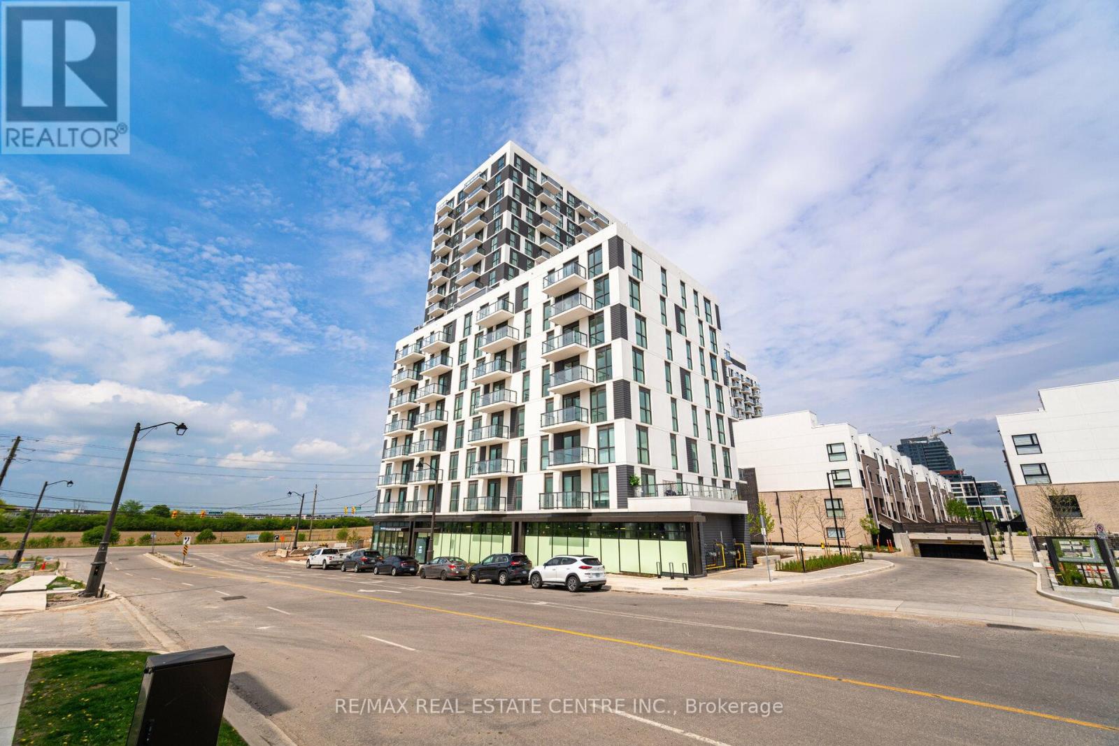 Apartment at 805 - 335 WHEAT BOOM DRIVE, Oakville (JM Joshua Meadows)