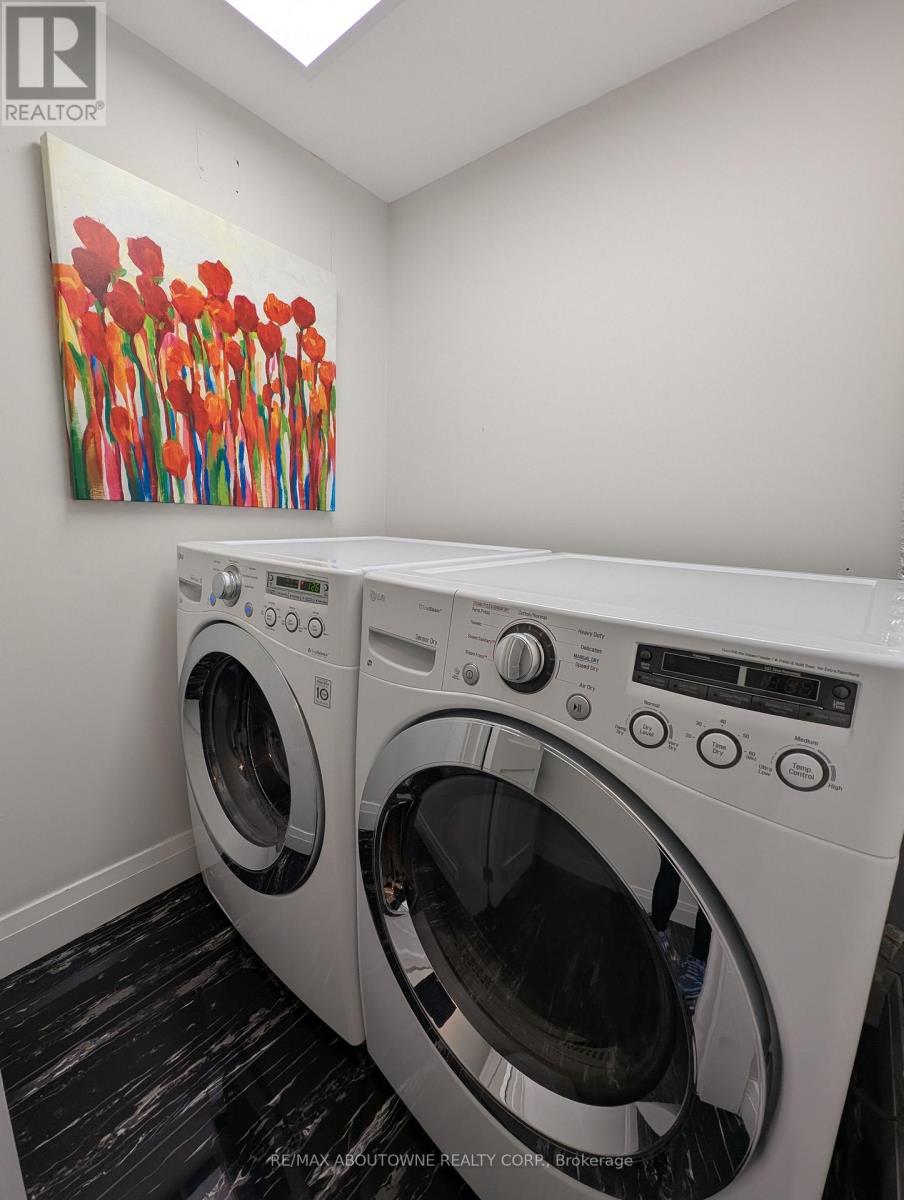 Apartment at 903 - 1110 WALDEN CIRCLE, Mississauga