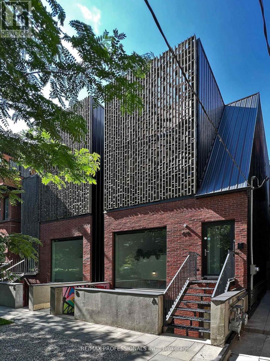 Detached at B - 60 MELBOURNE AVENUE, Toronto (South Parkdale)