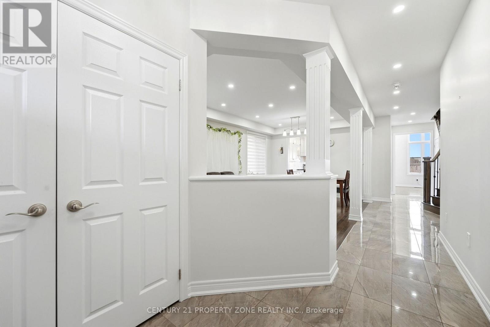 Detached at 193 BONNIEGLEN FARM BOULEVARD, Caledon