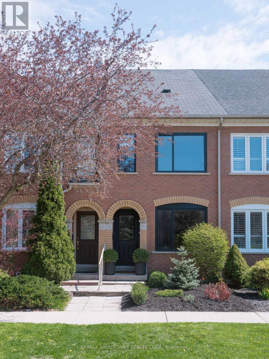 Townhouse at 2181 OAKPOINT ROAD, Oakville (WT West Oak Trails)