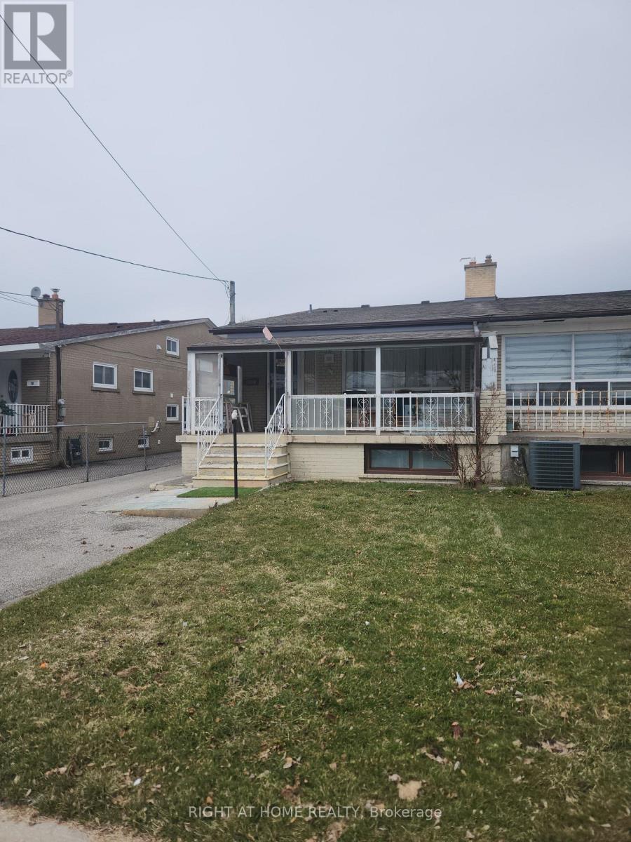 Semi-Detached/Link at 68 LANYARD ROAD, Toronto (Humbermede)