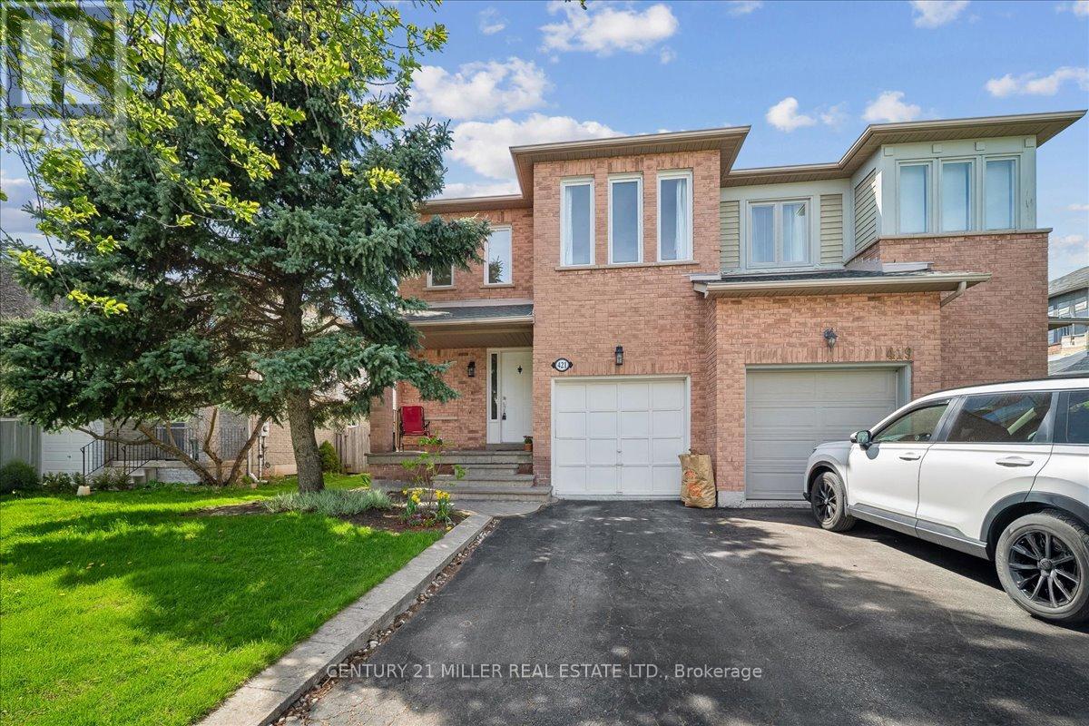 Semi-Detached/Link at 421 LEVANNA LANE, Oakville (RO River Oaks)