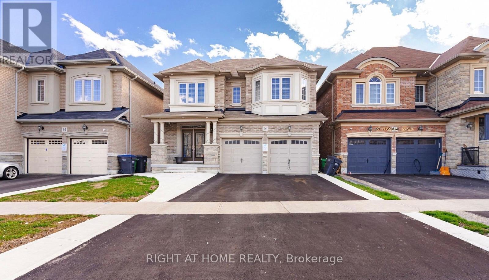 Detached at 16 ACTION DRIVE, Brampton (Northwest Brampton)