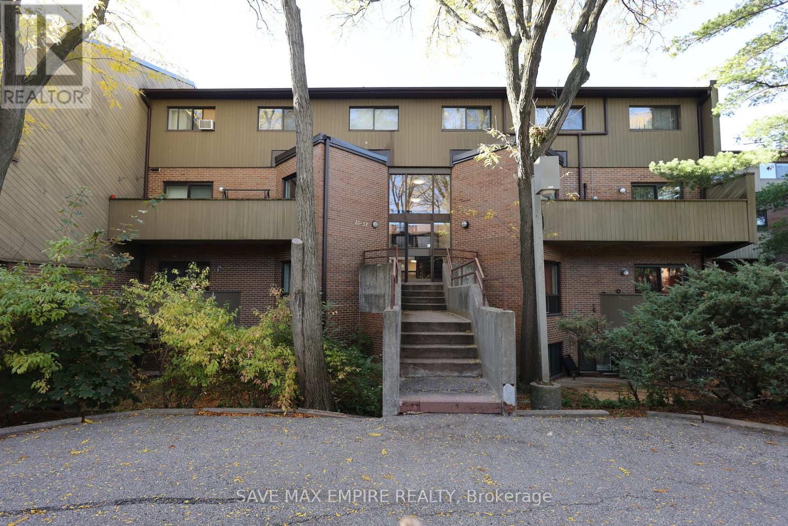 Townhouse at 27 - 2035 SOUTH MILLWAY, Mississauga (Erin Mills)