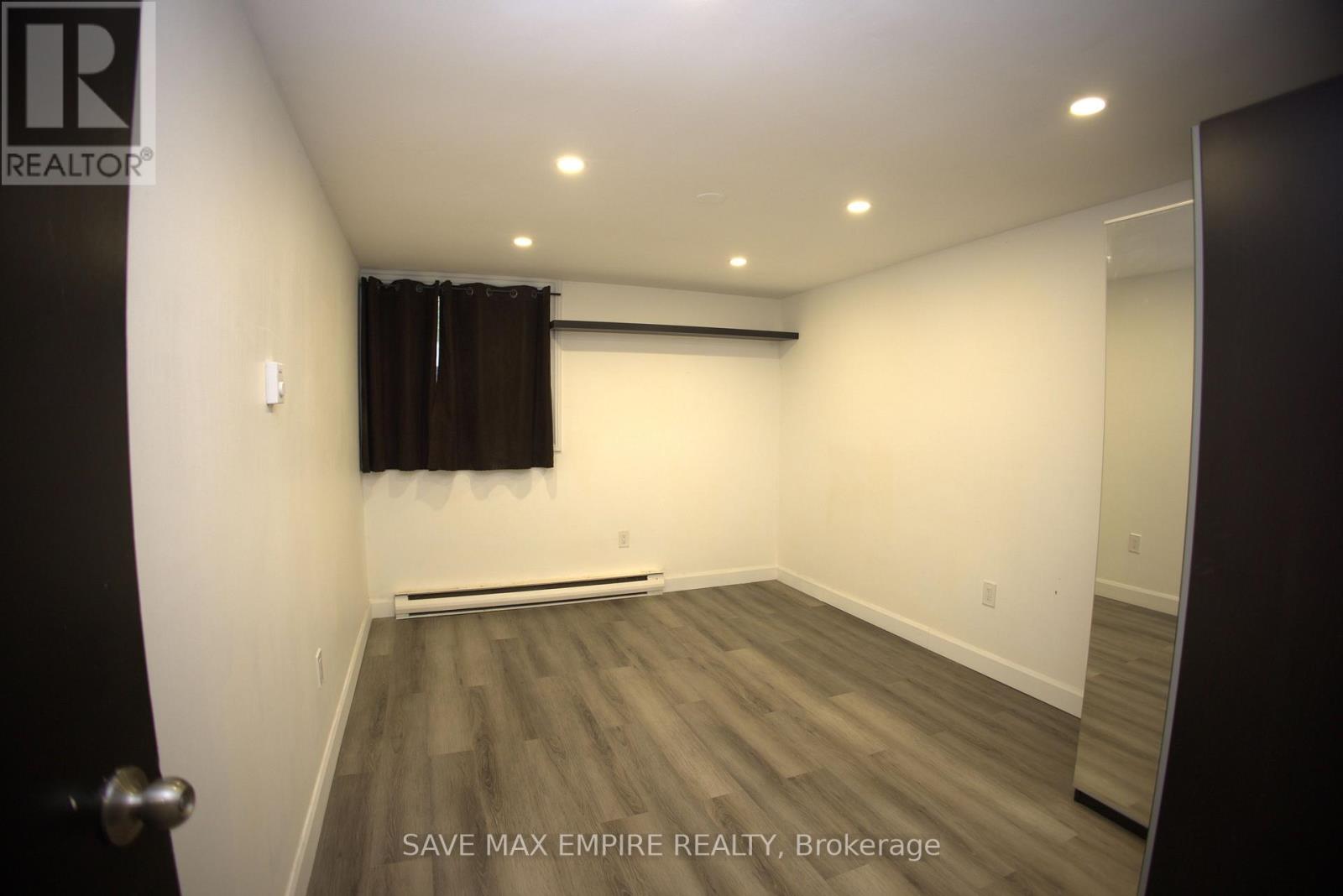 Townhouse at 27 - 2035 SOUTH MILLWAY, Mississauga