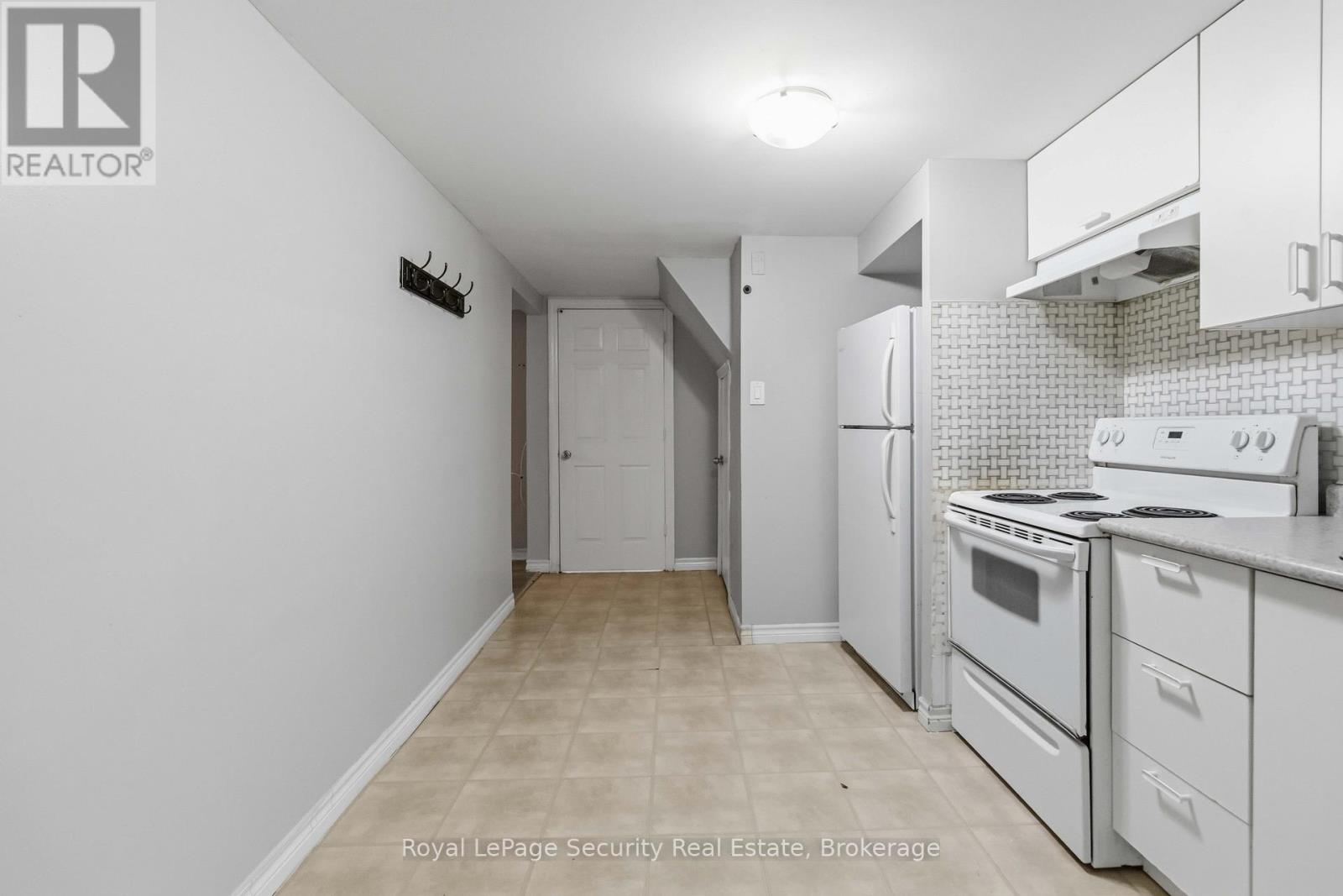 Semi-Detached/Link at BASEMENT - 3372 FELLMORE DRIVE, Mississauga