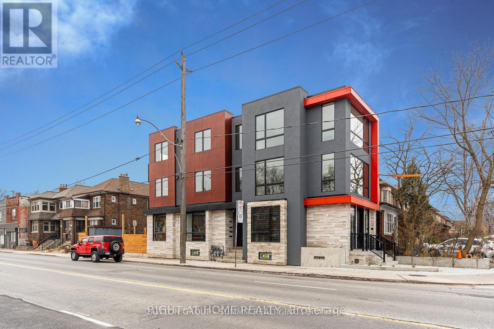 Other at MAIN FLOOR - 218 JANE STREET, Toronto (Lambton Baby Point)