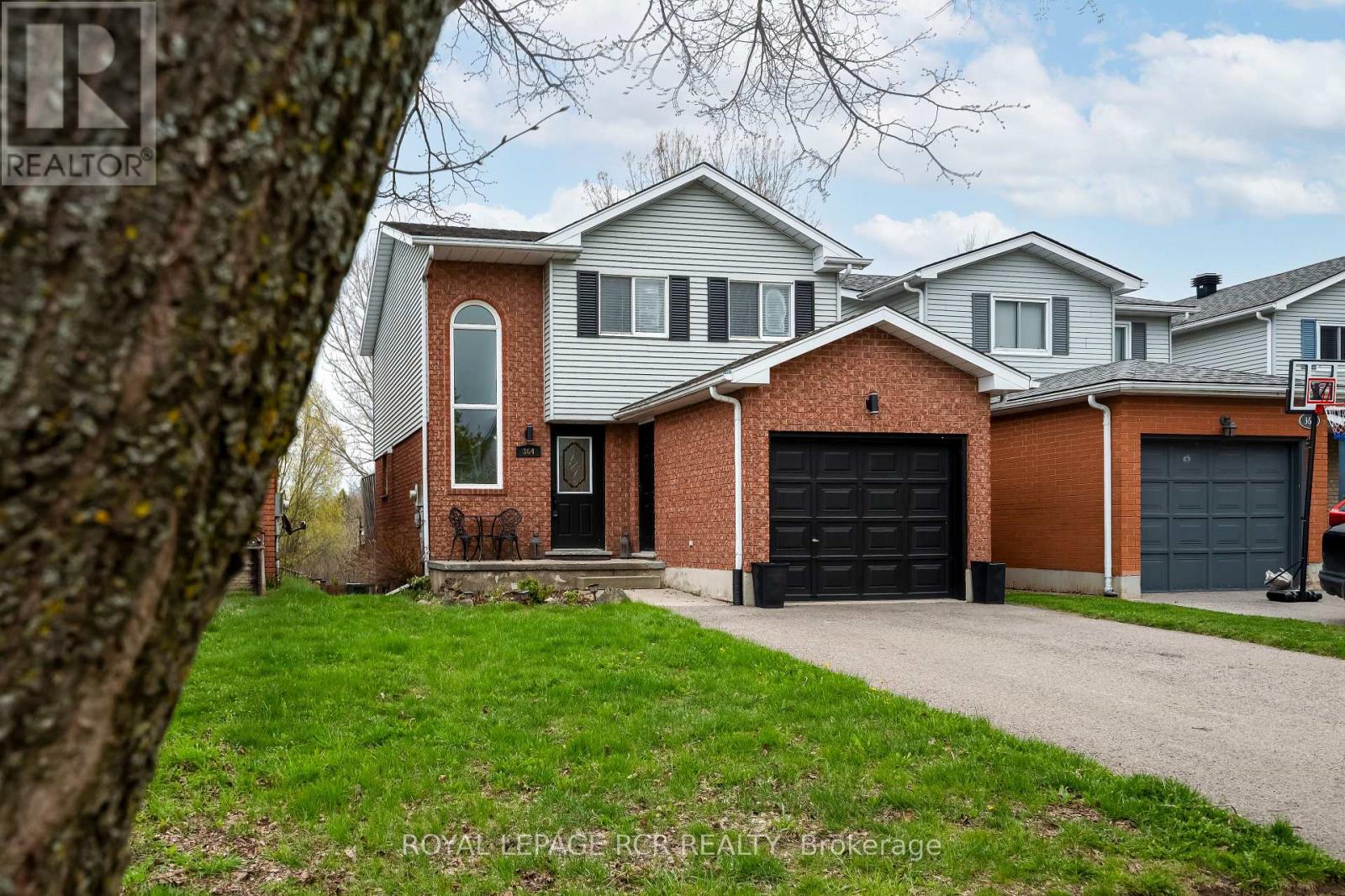 Detached at 364 ADAMS COURT, Orangeville