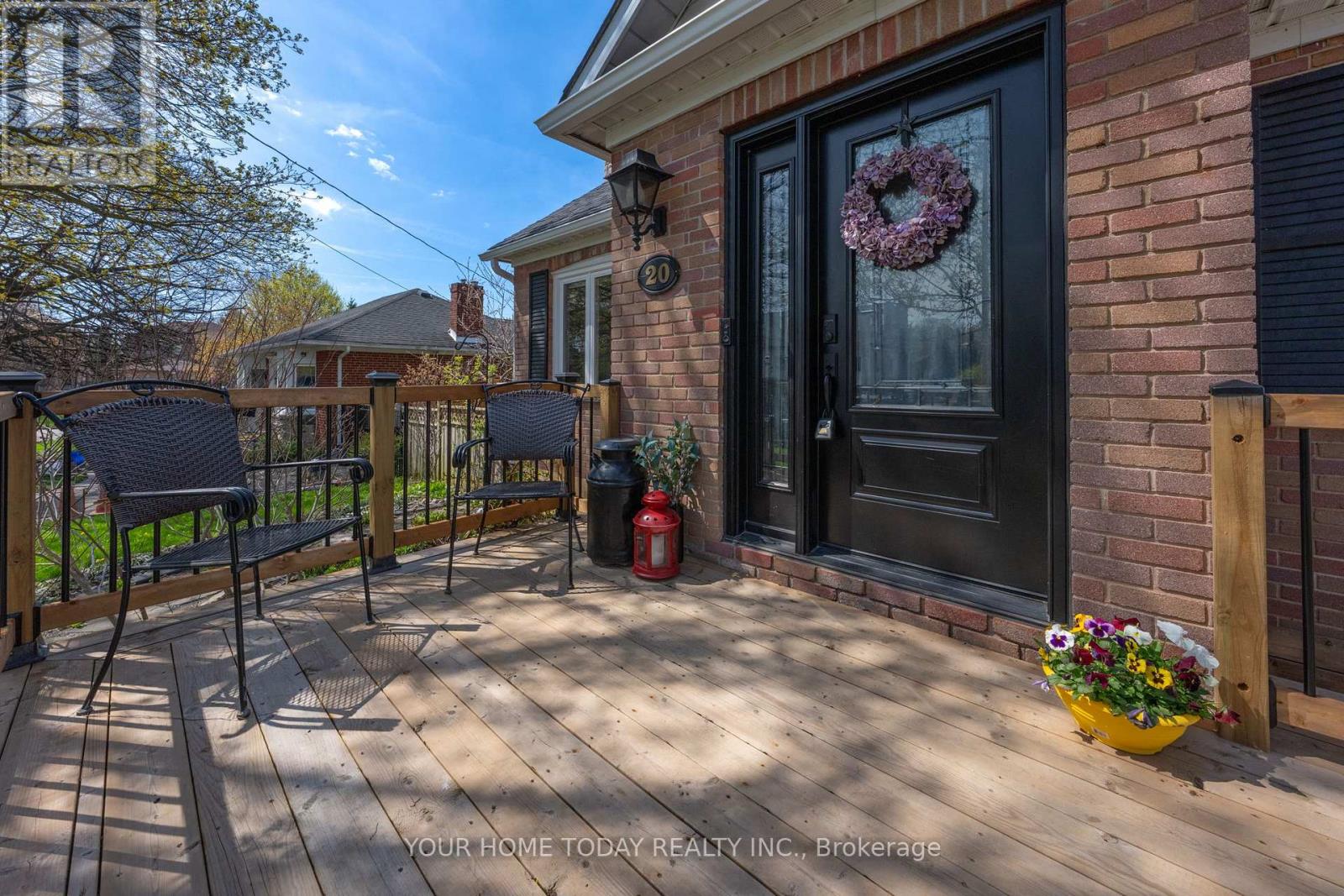 Detached at 20 ELGIN STREET, Halton Hills (Georgetown)