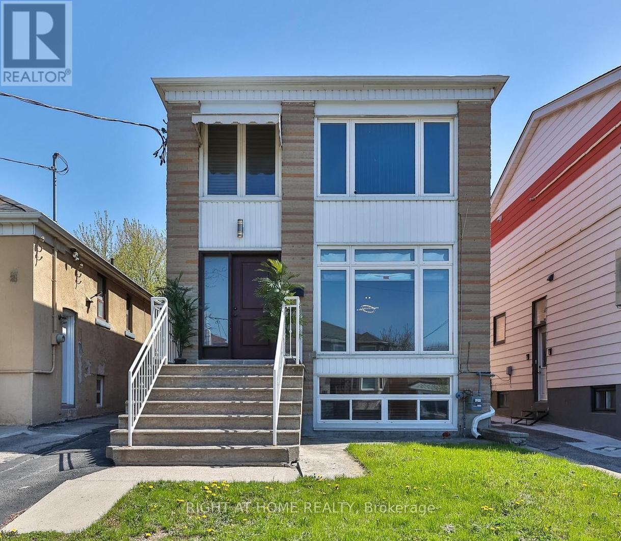 Detached at 65 BRANSTONE ROAD, Toronto (Caledonia-Fairbank)