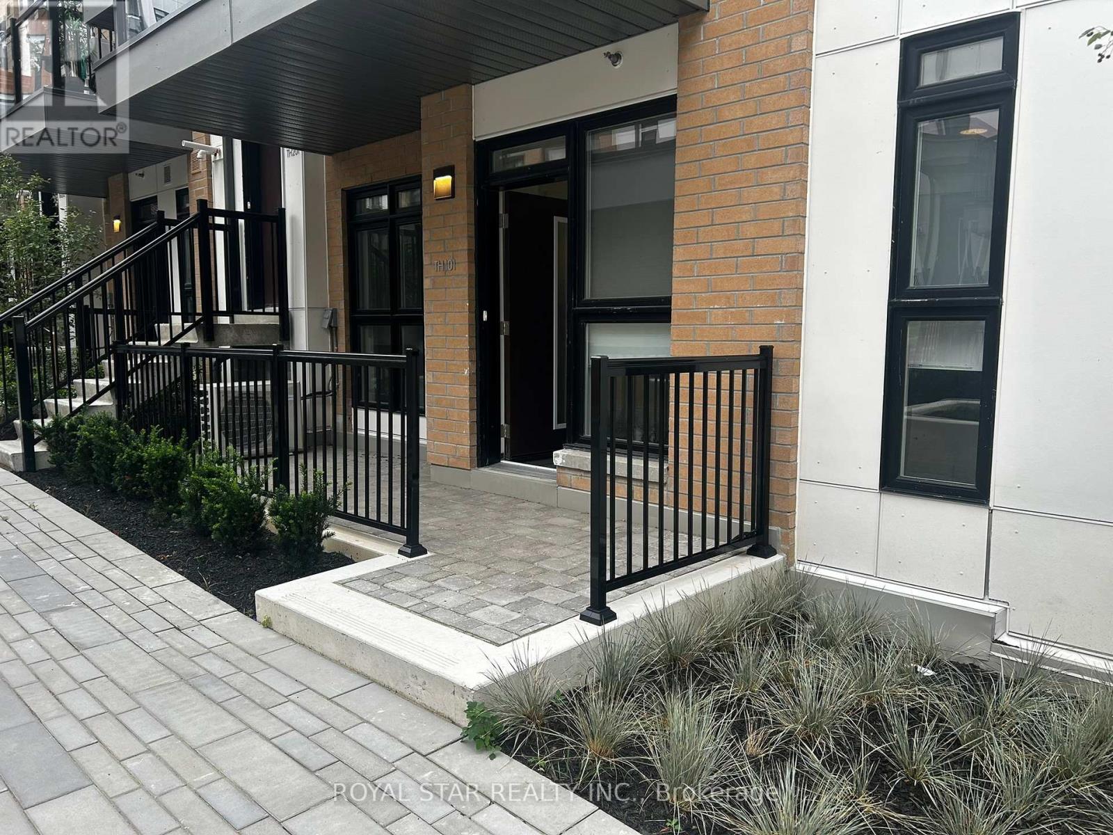 Townhouse at Q101 - 155 CANON JACKSON DRIVE, Toronto (Brookhaven-Amesbury)