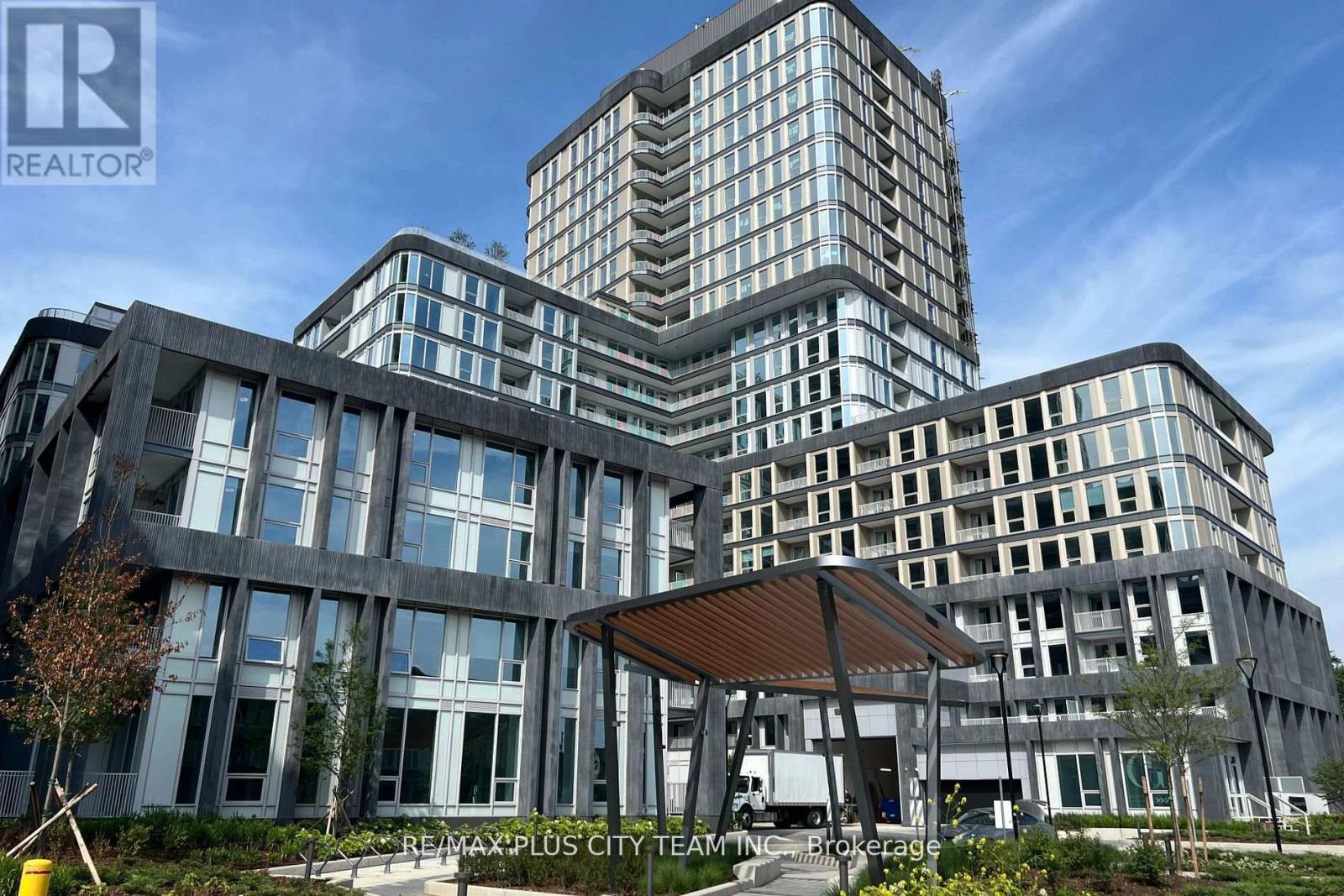 Apartment at 506 - 3240 WILLIAM COLTSON AVENUE, Oakville (JM Joshua Meadows)