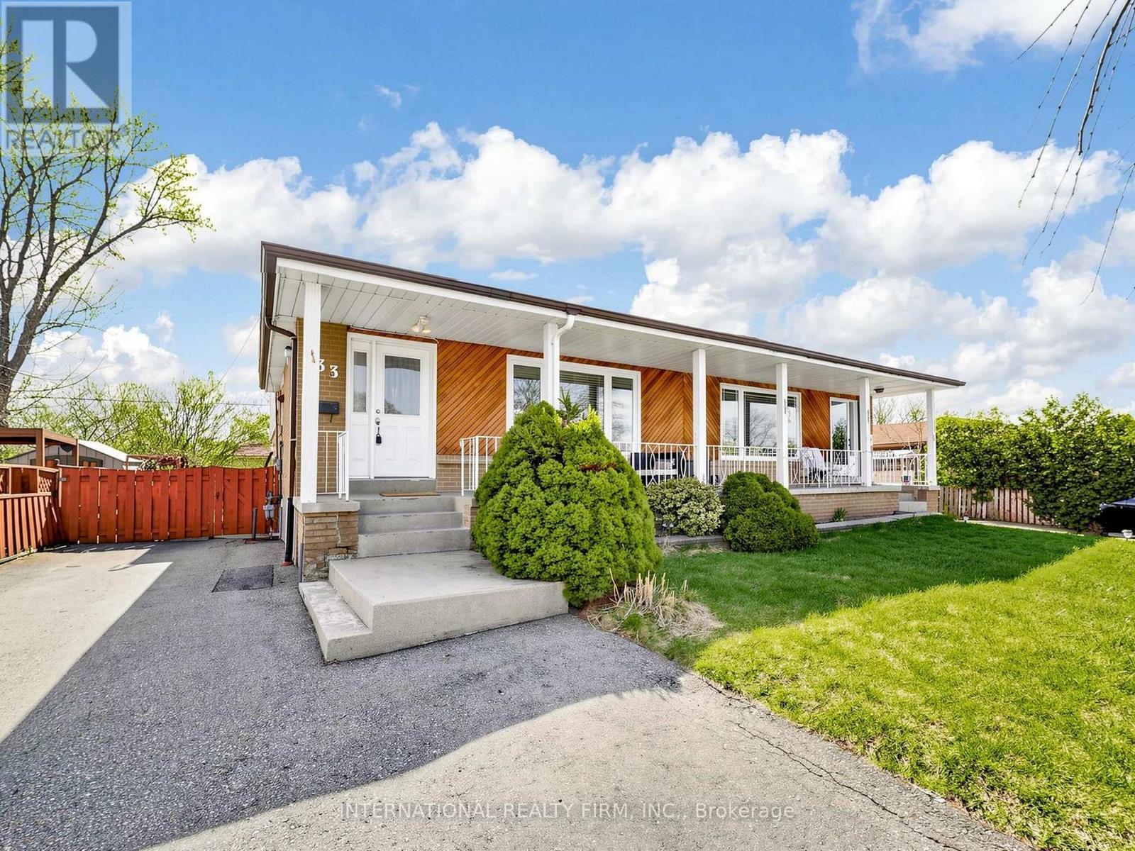 Semi-Detached/Link at 33 DANESBURY CRESCENT, Brampton (Southgate)