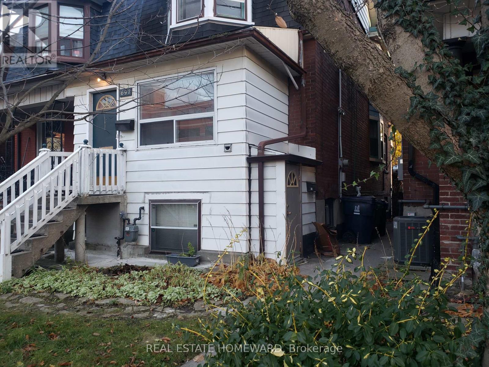 Semi-Detached/Link at 3 - 697 DUPONT STREET, Toronto (Dovercourt-Wallace Emerson-Junction)