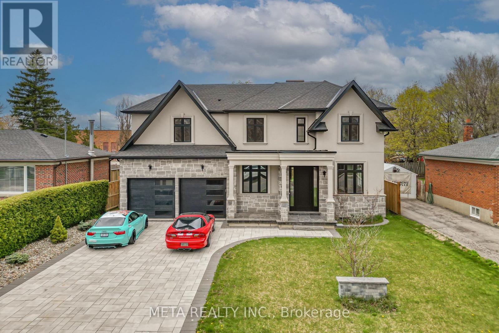 Detached at 1035 PINEGROVE ROAD, Oakville (BR Bronte)