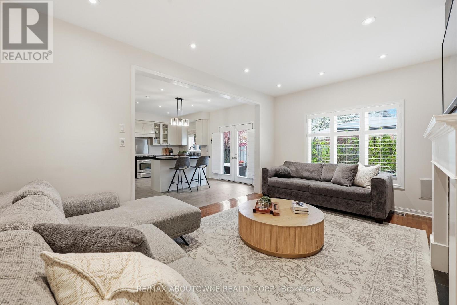 Detached at 2202 BROOKHAVEN CRESCENT, Oakville