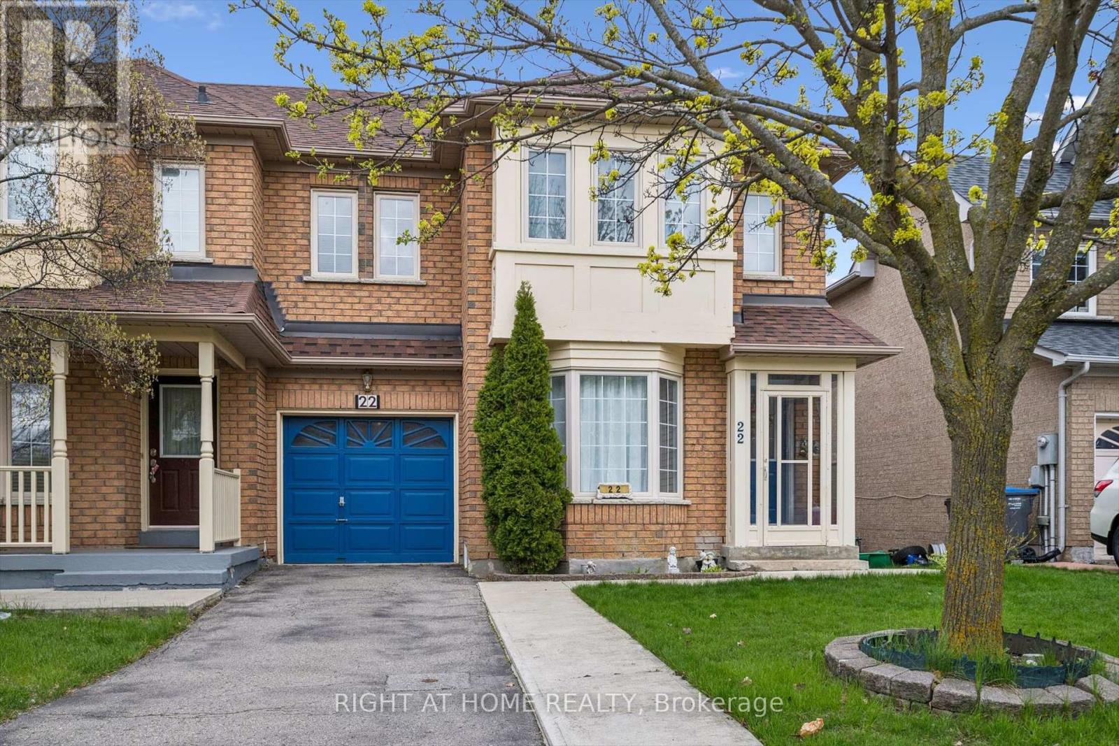 Semi-Detached/Link at 22 ZEBRA TRAIL, Brampton (Sandringham-Wellington)