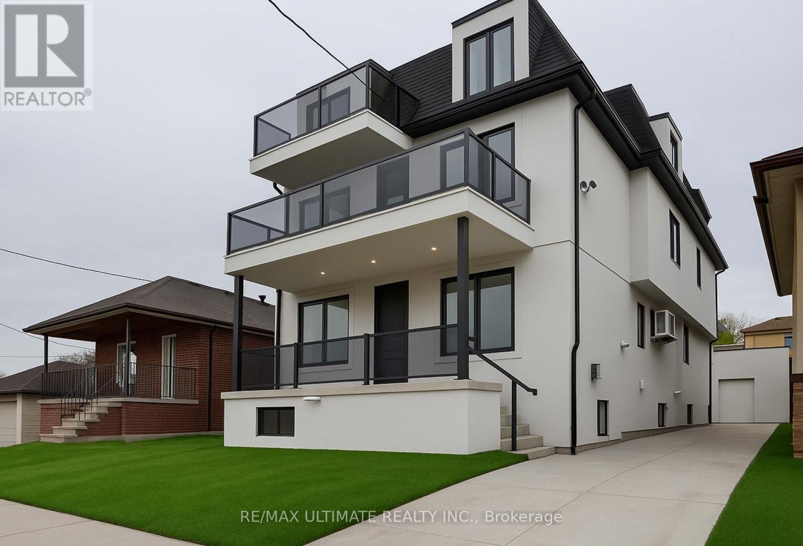 Multiplex at MAIN FLOOR - 6 CHUDLEIGH ROAD, Toronto (Caledonia-Fairbank)