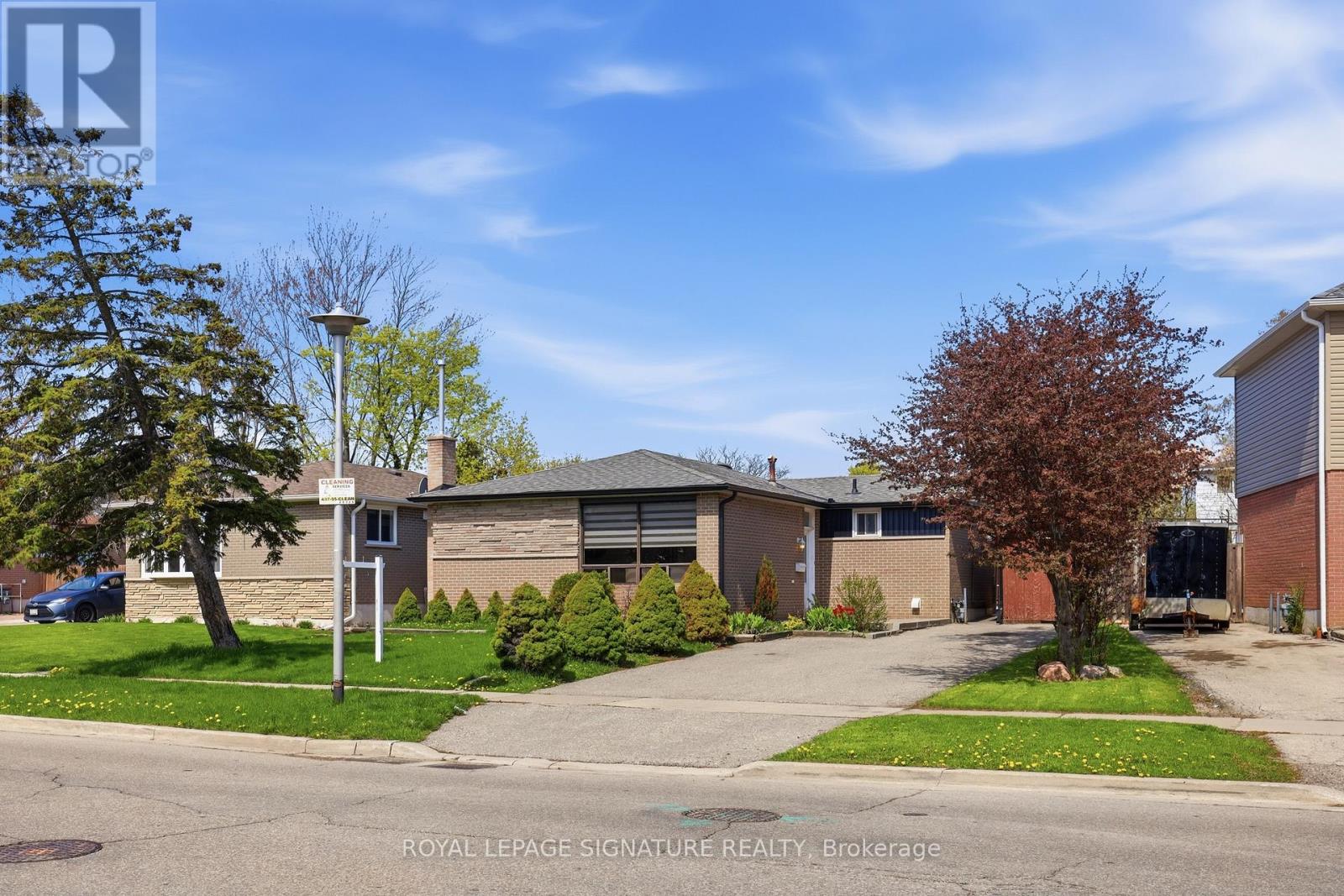 Detached at 216 FOLKSTONE CRESCENT, Brampton (Southgate)