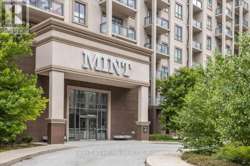 Apartment at 301 - 2490 OLD BRONTE ROAD, Oakville