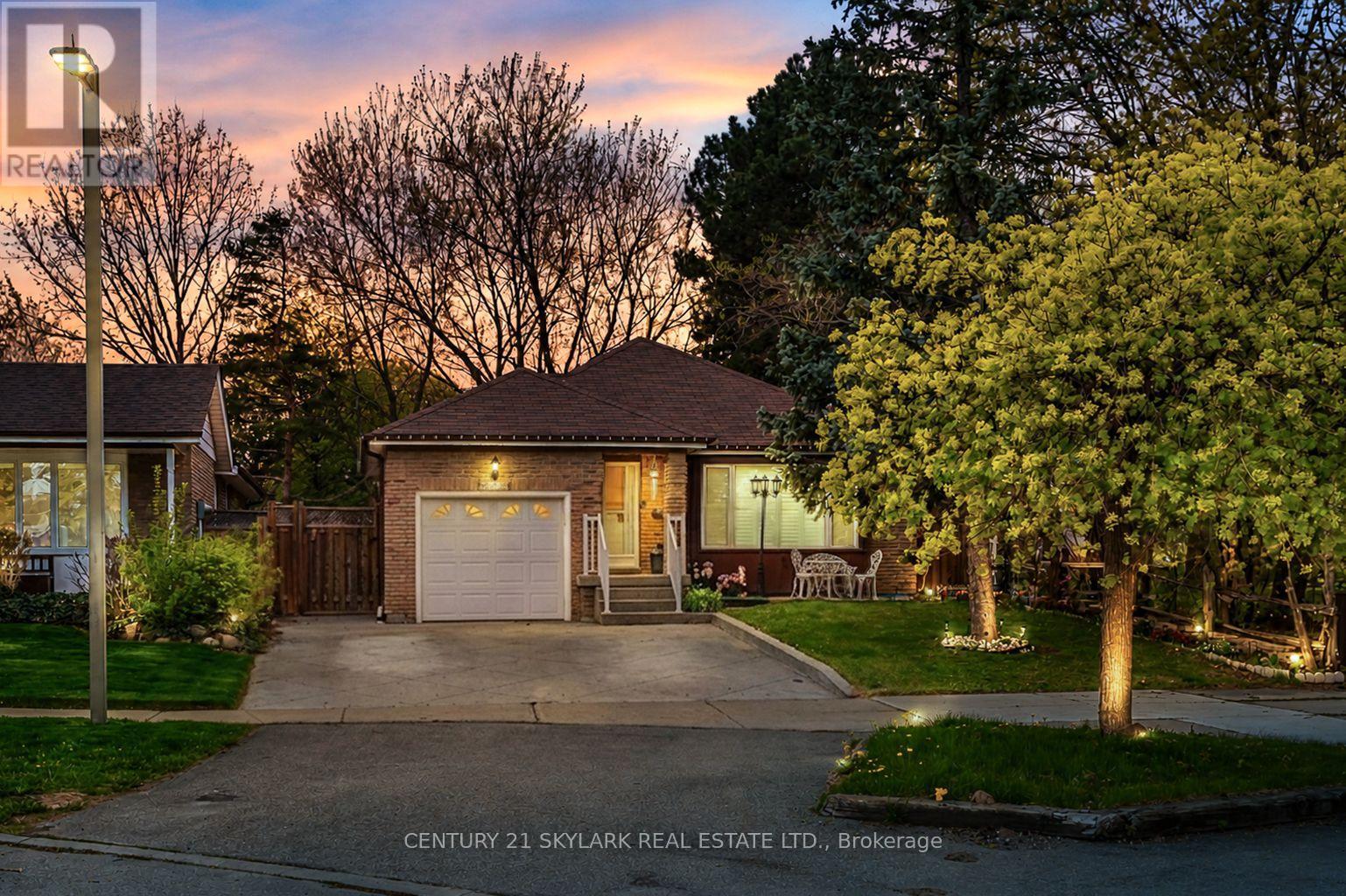 Detached at 3353 MARTINS PINE CRESCENT, Mississauga (Erin Mills)