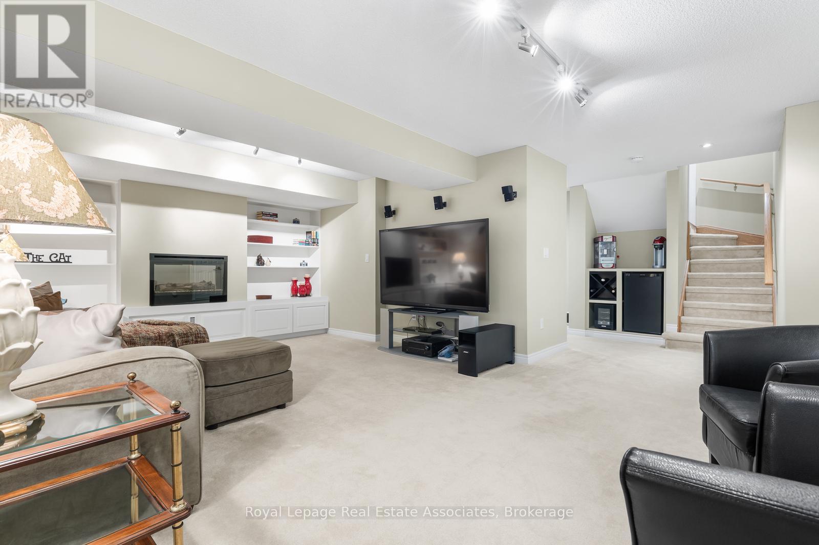 Townhouse at 3467 EGLINTON AVENUE W, Mississauga