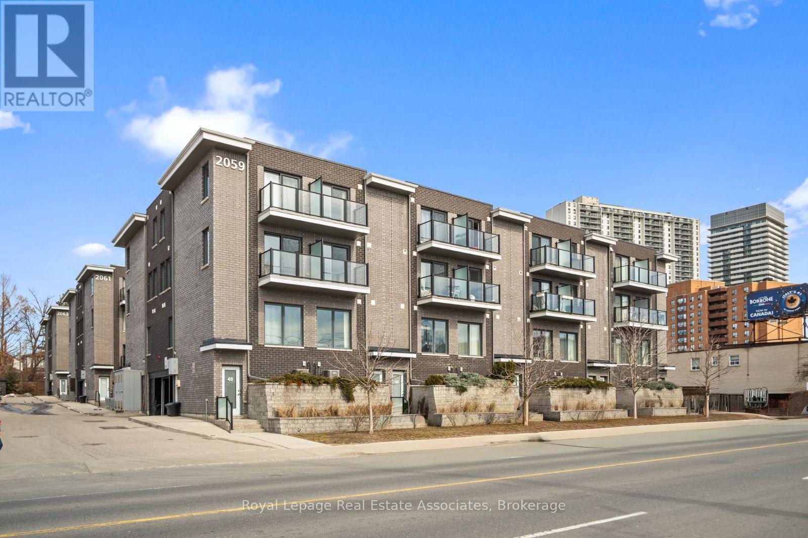 Townhouse at 40 - 2059 WESTON ROAD, Toronto (Weston)