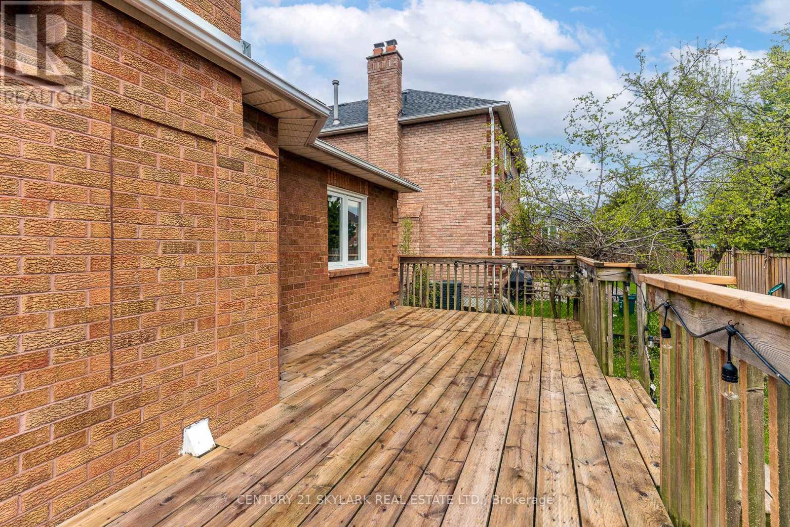 Detached at 4 LEEWARD DRIVE, Brampton